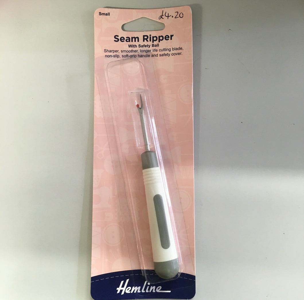 Seam Ripper with Safety Ball
