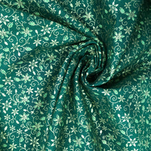 Load image into Gallery viewer, Green Xmas Floral Metallic Foil Cotton Print🎄
