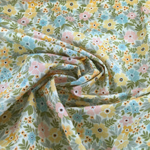 Load image into Gallery viewer, Cotton Print Pastel Floral
