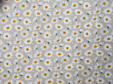 Load image into Gallery viewer, Ozanne Daisy Cotton Print