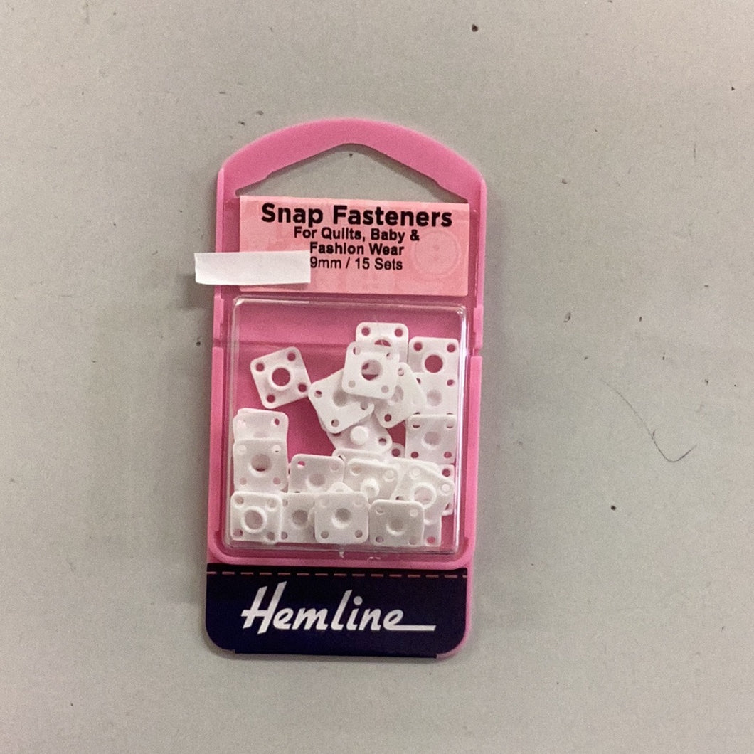 9mm White Plastic Snap Fasteners