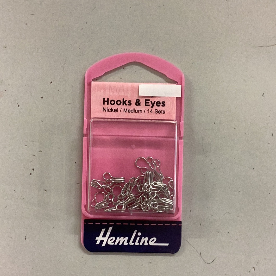 Nickel Medium Hooks & Eyes
