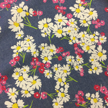 Load image into Gallery viewer, Denim Daisy Print