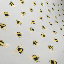 Load image into Gallery viewer, Bees Duckegg