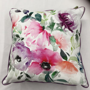 Piped Grace Lilac Cushion
