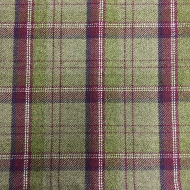 Lana Berry (Mini Curtain)