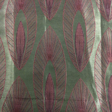 Arrow Leaf Amethyst (Mini Curtain)